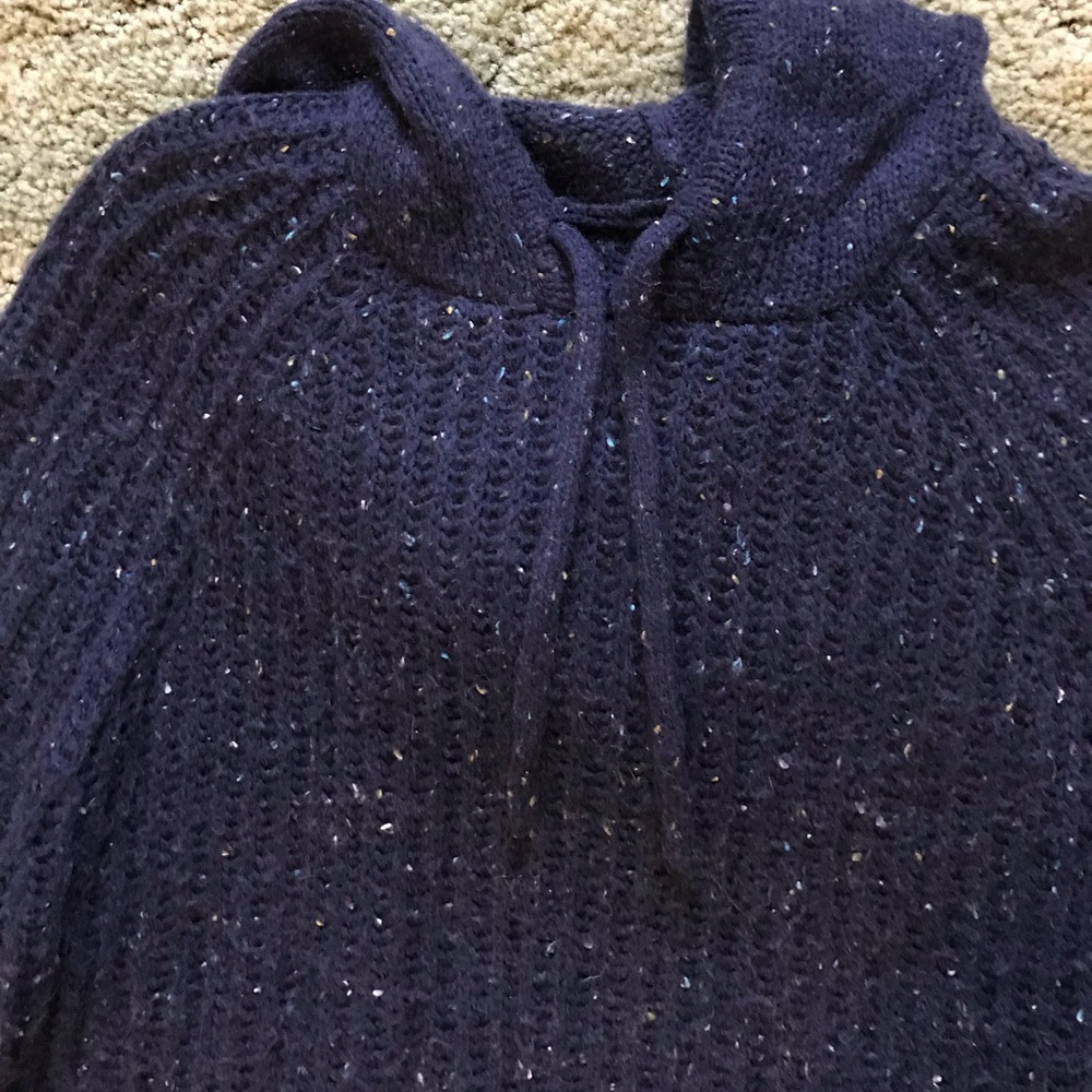 Sweater - Picture 3 of 4